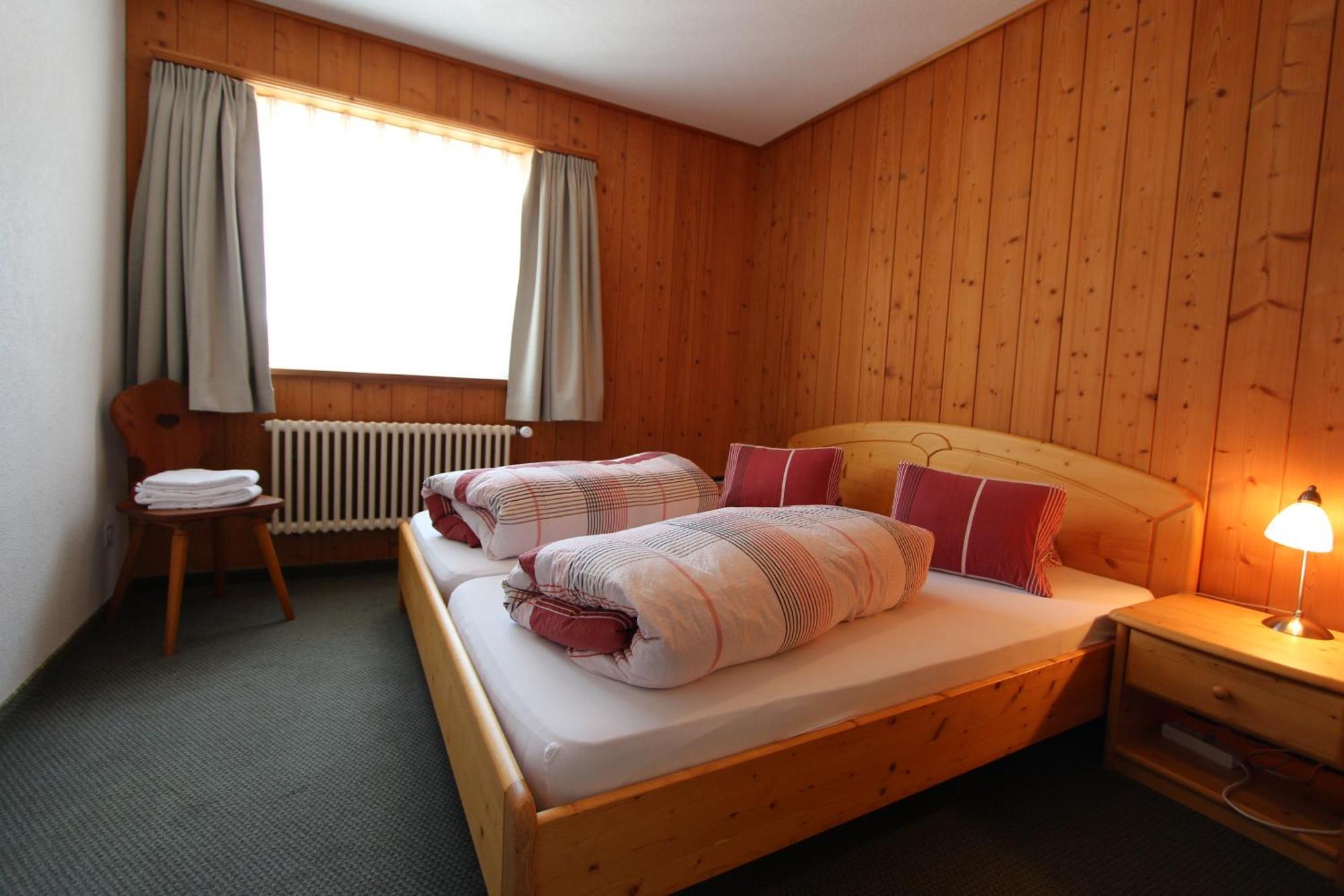 Hotel Al Rom Tschierv Ruang foto