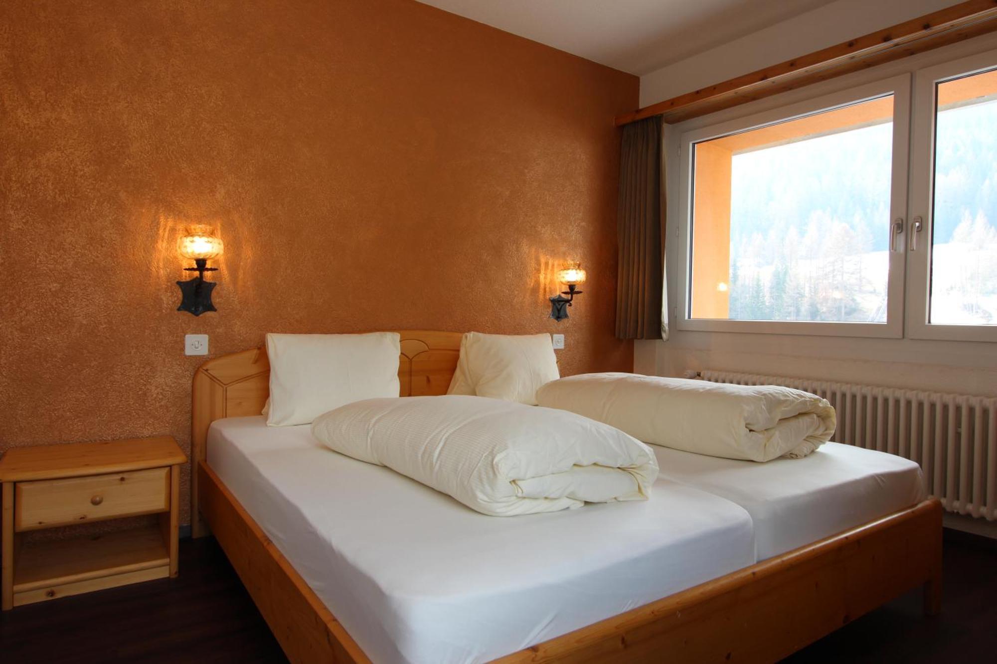 Hotel Al Rom Tschierv Ruang foto